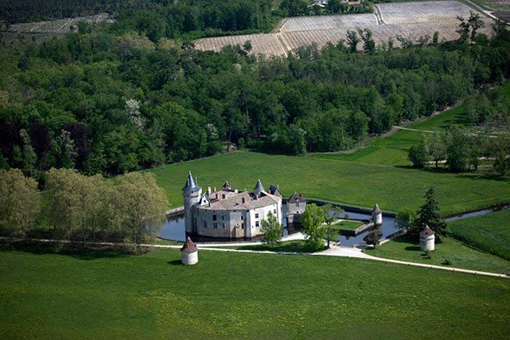 Maisons De Vacances Proche Bordeaux Gites D'Ici Et D'Ailleurs 6 Et 4 Personnes Dependances Dans Propriete Saint-Morillon Exterior photo
